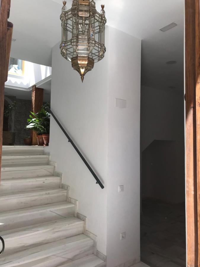 Alojamiento Wadi Dar Al-Farah "La Casa De La Alegria De Guadix" ภายนอก รูปภาพ