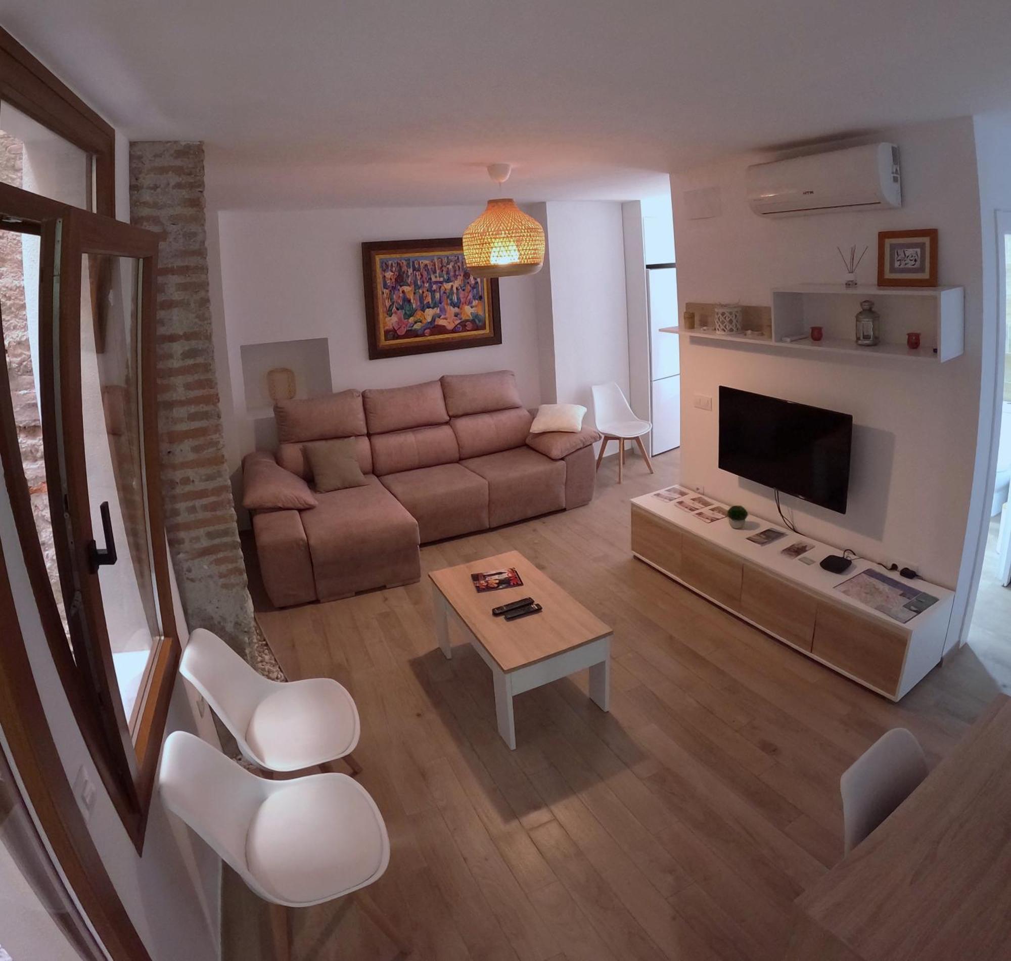 Alojamiento Wadi Dar Al-Farah "La Casa De La Alegria De Guadix" ภายนอก รูปภาพ